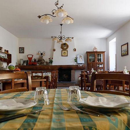 Гостевой дом Agriturismo Sentiero Dei Sapori Аджерола Экстерьер фото